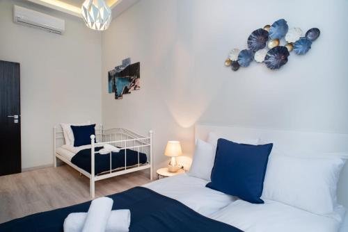 Very central NEW and large AC apartment - image 14