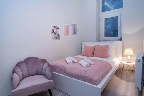 Very central NEW and large AC apartment - image 11