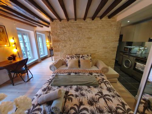 Le cosy entre Paris et Versailles avec parking gratuit à 5 min (Le cosy entre Paris et Versailles avec parking gratuit a 5 min) in Chaville