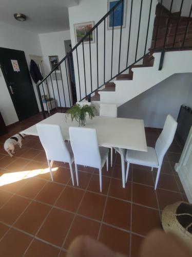 Iekārtas, La Jara , Chalet Pareado in El Real de la Jara