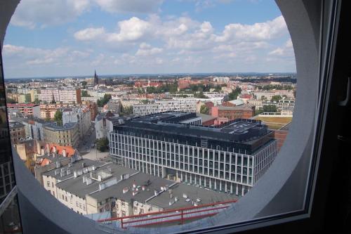 100m2 penthouse on top of the city 1000Mb/s airc. - image 2