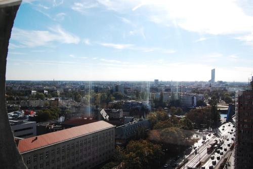 100m2 penthouse on top of the city 1000Mb/s airc. - image 4