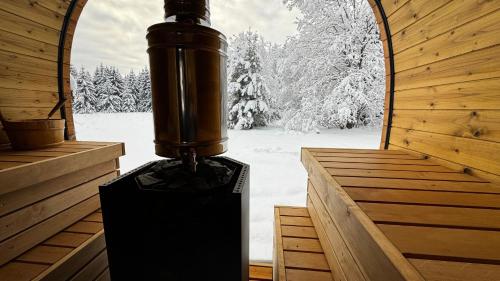 Szauna, Puhkemaja metsa sees in Saula