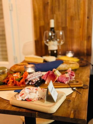 Food and beverages, Secrete loft, spa & jaccuzi privatif - parking & bien-etre pres de Toulouse in Saint-Alban