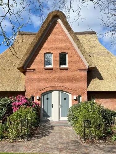 Reetdach-Landhaus Mini Haubarg in Tating, Deutschland
