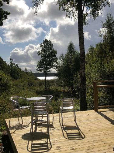 Skats, Agundaborg garden cottage with large sun deck in Agunnaryd