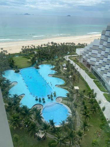 Arena Cam Ranh beach near the Airport