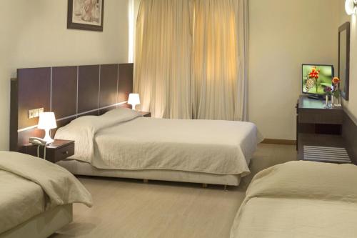 Blue Sea Hotel Alimos - image 11