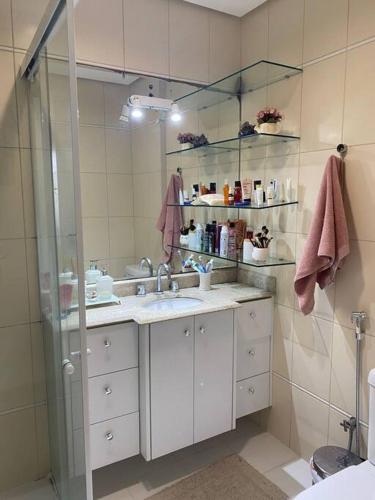淋浴間, Apartamento em Florianópolis (Apartamento em Florianopolis) in 伊塔科魯比