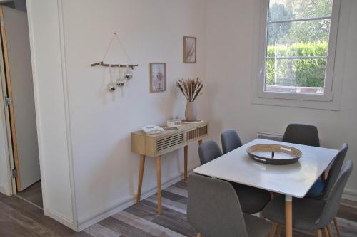 Létesítmények, Logement spacieux centre Joigny 4 à 6 pers - Zen 2 (Logement spacieux centre Joigny 4 a 6 pers - Zen 2) in Joigny