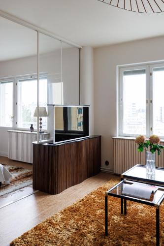 Vintage Glamour Suite, parveke, parkkipaikka, Helsinki (photo 8)