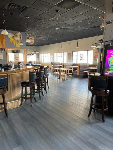 Country Inn & Suites by Radisson Prairie du Chien WI - image 36