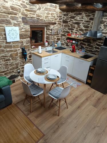 El Rincón del Val (El Rincon del Val) in Borrenes