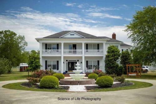 2-bedroom apartment, Pets welcome! in Hope Mills, USA