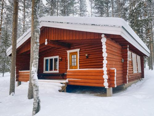 Viesnīcas āriene, Korvala log cabins in Korvala