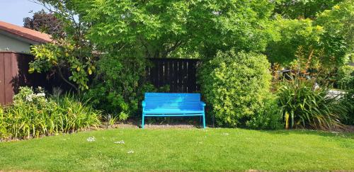 สวน, Commodore Motor Lodge in แอชเบอร์ตัน