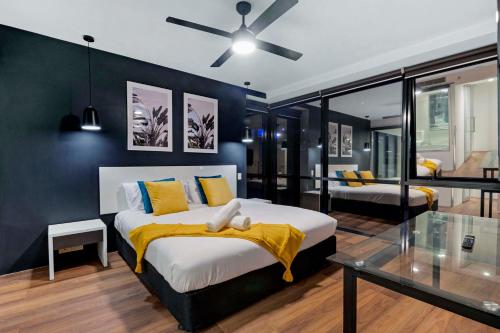 Family Retreat at Circle on Cavill - Low Floor - 2 Bedroom plus Study Apartments - Privately Managed