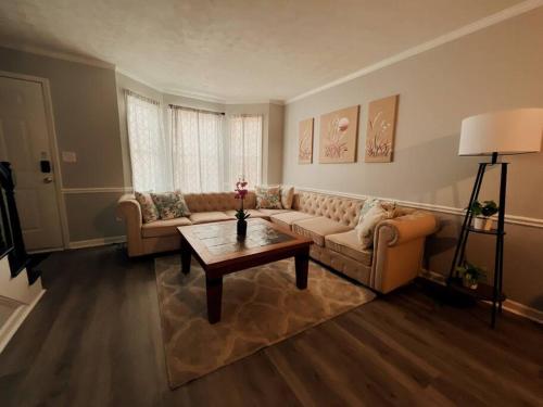 Recently Renovated Condo!, Athens