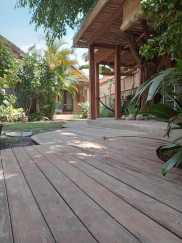 Little Elephant Cottage 1