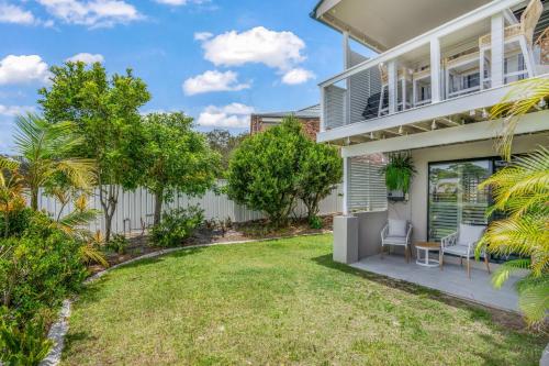 1-46 Manooka Drive - Rainbow Beach Aircon. Wifi. Pool. View