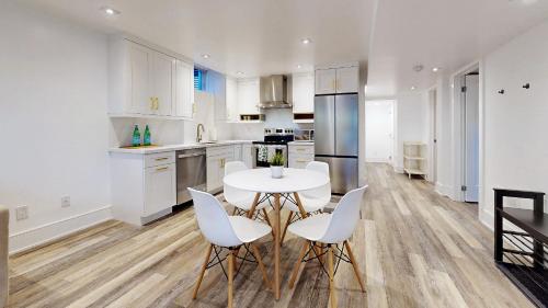 Luxury basement apartment!