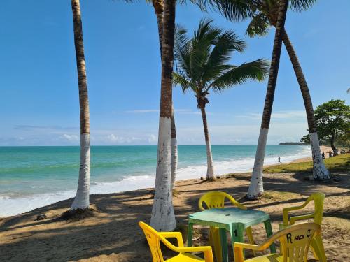 Casa com piscina na ilha de itaparica