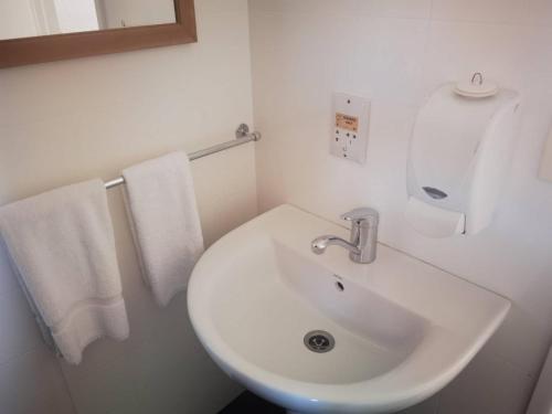 科尔特斯汽车旅馆