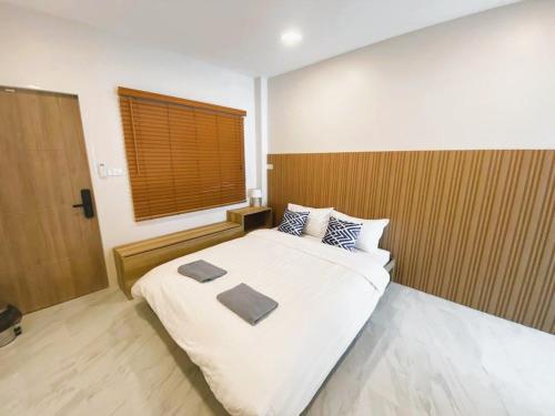 S.P.C Apartment by Brodderud near Nong Chok Public Park