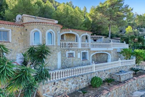 Isabella in La Pedrera