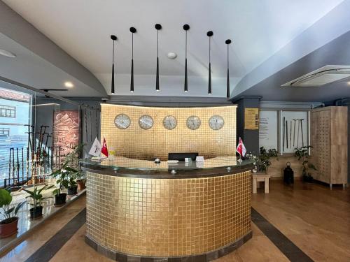 Fojė, DEVREK OTEL in City Center