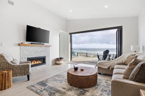 . Beachfront Luxury Suite #15 at THE BEACH HOUSE