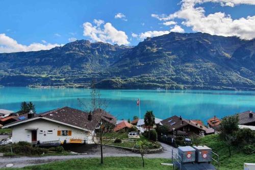 Lakeview Basement Apartment near Interlaken