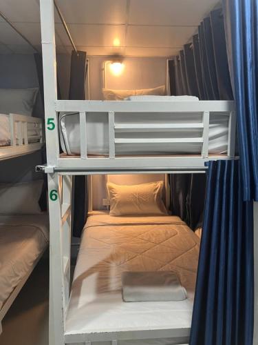 Nacha Hostel, Koh Phi Phi, Krabi. THAILAND, Phi Phi Don (foto 10)