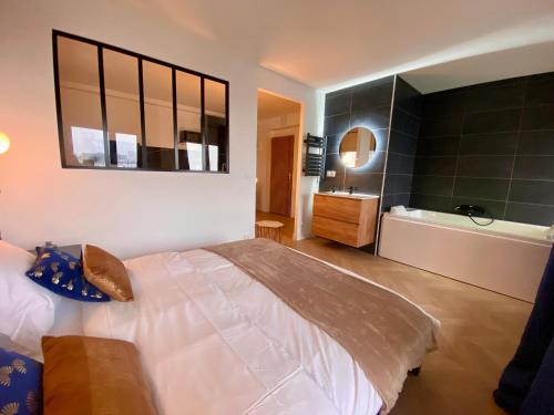 L'Escale Appartements et Suites en bord de Mer 2
