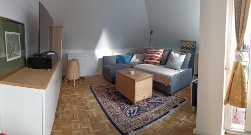 Ruhiges Apartment mit Dachterrasse in Salzburg, Pension in Salzburg