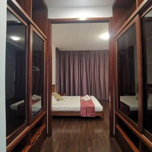 Seaside Suite 4R3B 12 - 16pax D2604 King's Homestay