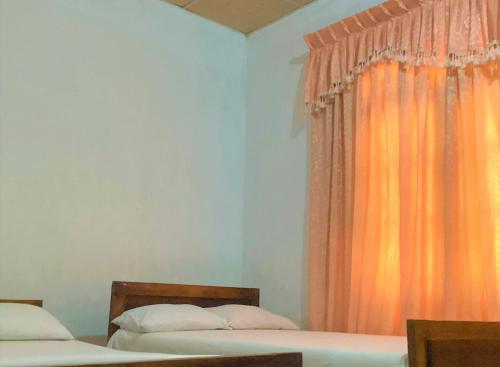 Grand Refuge Holiday Rooms in Anuradhapura