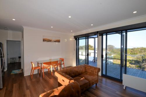 The Retreat in Golden Beach