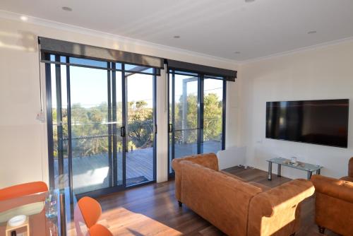 The Retreat in Golden Beach