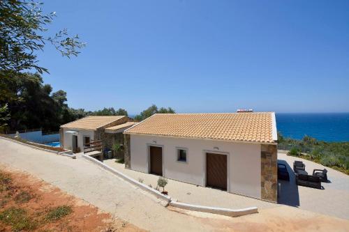 Corfu Travel Sories Villa, Private Pool - Stunning Sea Views - Accessible - 4 Bedrooms