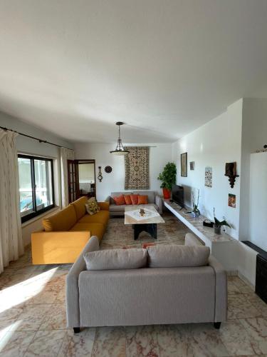 Casa Esperanca - carefree living with big private pool and great views in Olhao