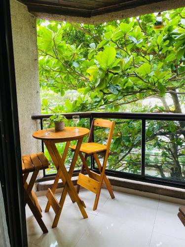 ระเบียง/ชานเรือน, Apartamento Top - Tombo e Asturias in หาดตอมโบ