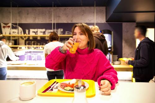 Ibis budget Berlin Potsdamer Platz - image 9