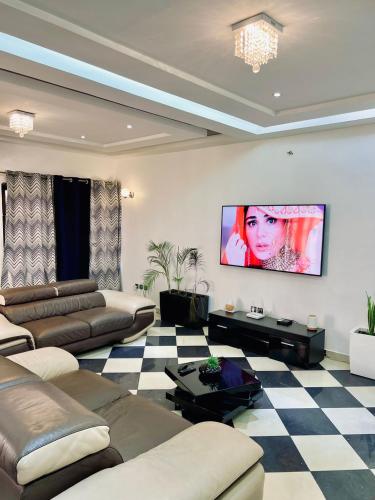 Sublime villa privée de 5 chambres à 1km de la Plage