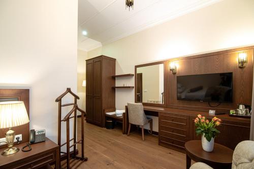 Single Room - Disability Access image 4