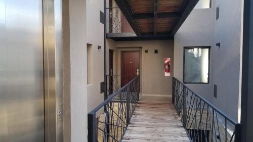 Studio Apartment image 9