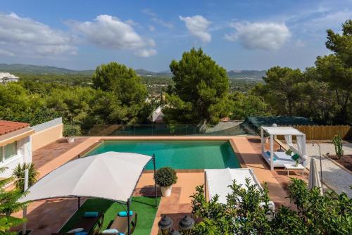Delightful Ibiza Villa - Spectacular Mountain Views - Villa Jasmine - 4 Bedrooms - Ibiza Town