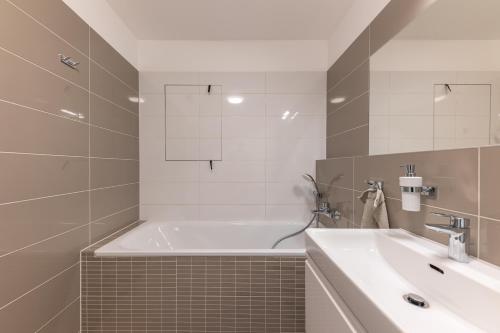 NFS - Národný futbalový štadión - Apartman, Братислава (фото 4)