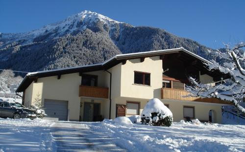  Mangard Hermine, Pension in Sankt Gallenkirch