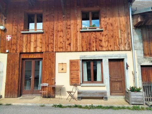 Chaleureux gîte situé en plein cœur des Bauges